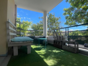 Appartement 6 personnes au pied des calanques, parking et transports en commun